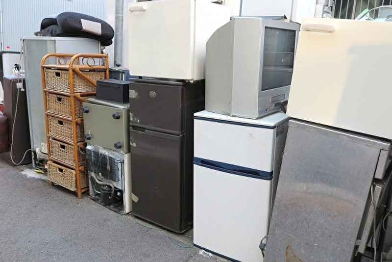 冷蔵庫やテレビなどの家電リサイクル法対象品の回収