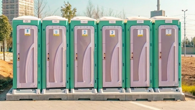 仮設トイレの汚物はどう処分する？【撤去時の適切な廃棄を】